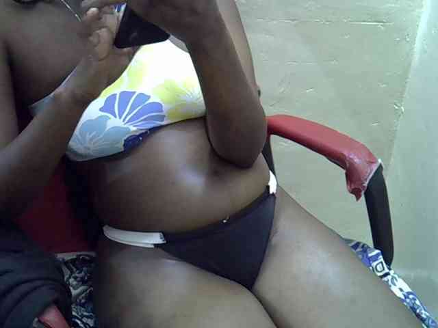 Nyangisexy1 webcam