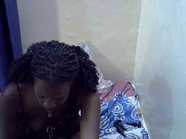 Nyangisexy1