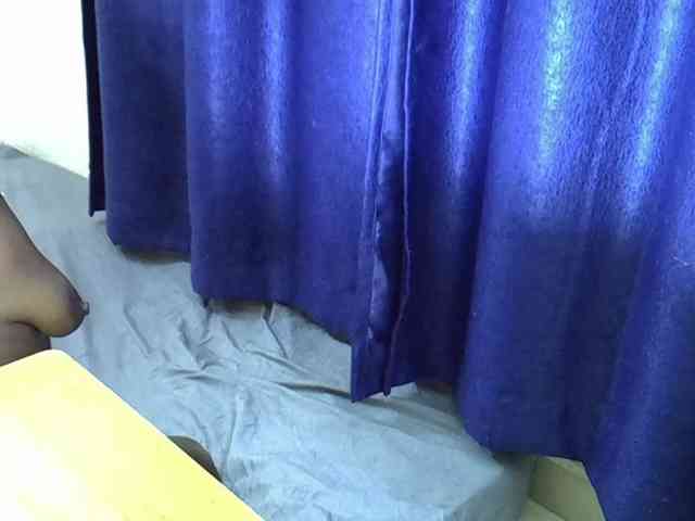 Nyangisexy1 webcam