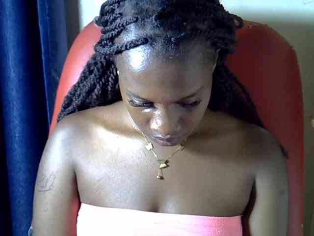 Nyangisexy1
