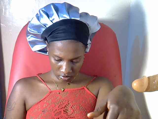 Nyangisexy1 webcam