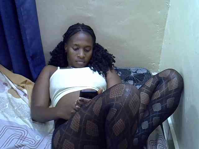 Nyangisexy1