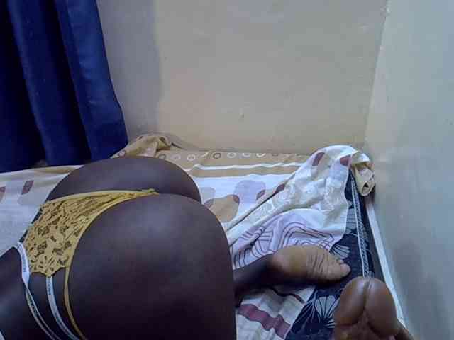 Nyangisexy1