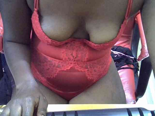 Nyangisexy1