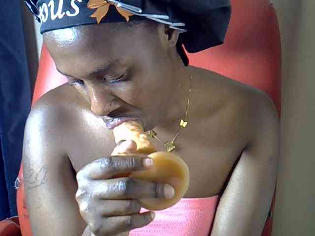 Nyangisexy1