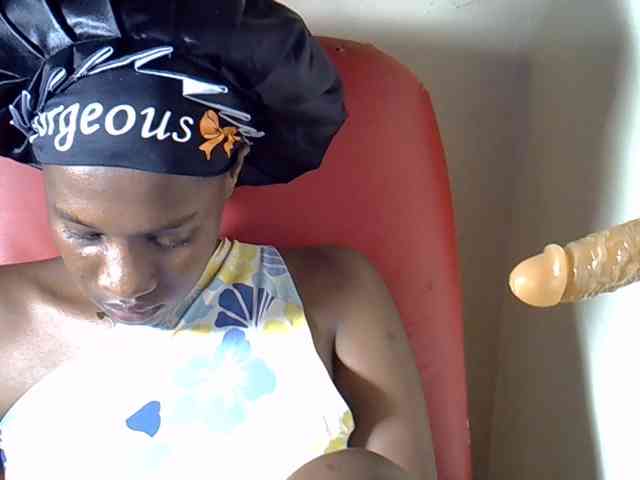 Nyangisexy1