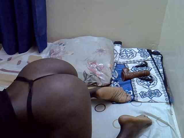 Nyangisexy1