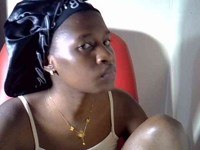 Nyangisexy1