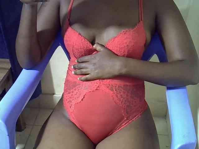 Nyangisexy1