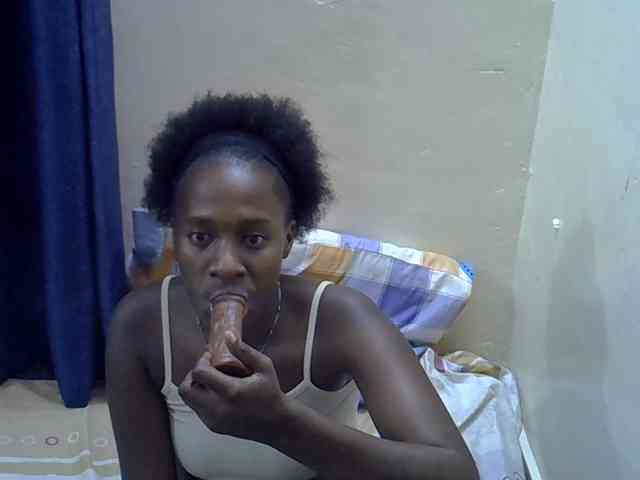 Nyangisexy1 webcam