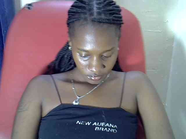 Nyangisexy1
