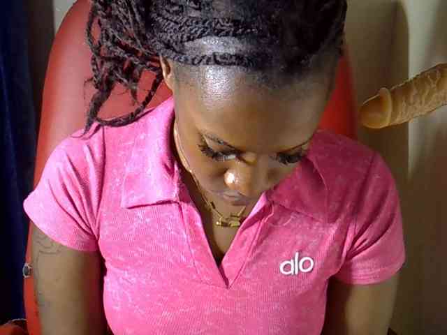 Nyangisexy1