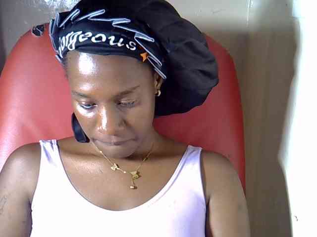 Nyangisexy1