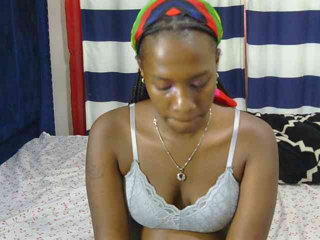 Nyangisexy1 webcam