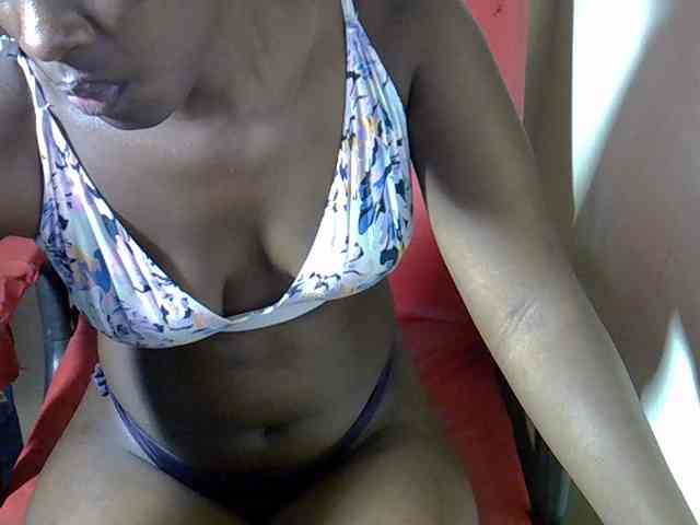 Nyangisexy1