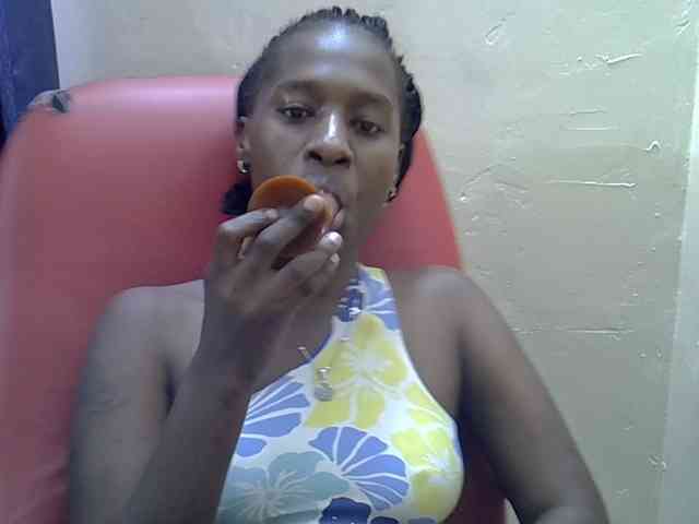 Nyangisexy1