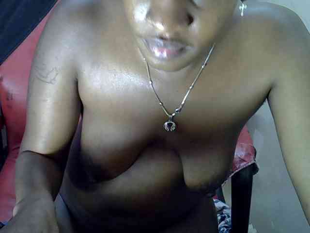 Nyangisexy1