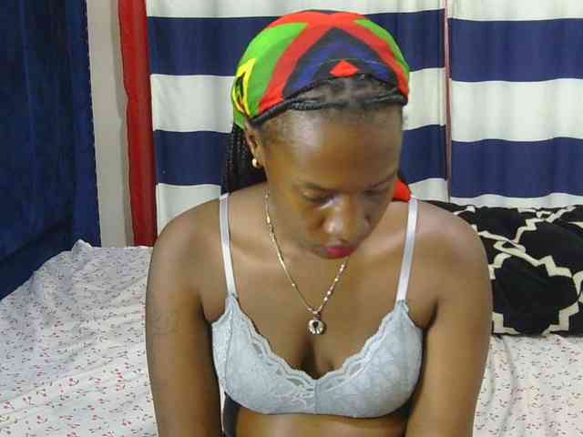 Nyangisexy1 webcam