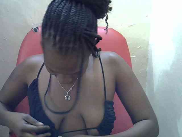 Nyangisexy1