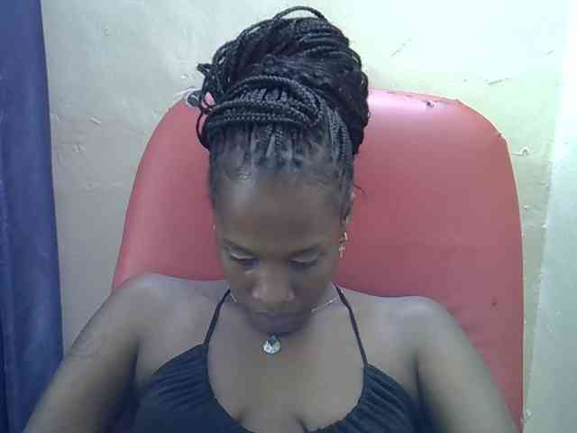 Nyangisexy1