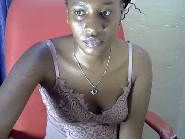 Nyangisexy1