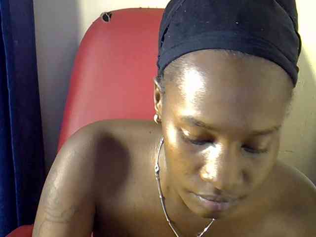 Nyangisexy1