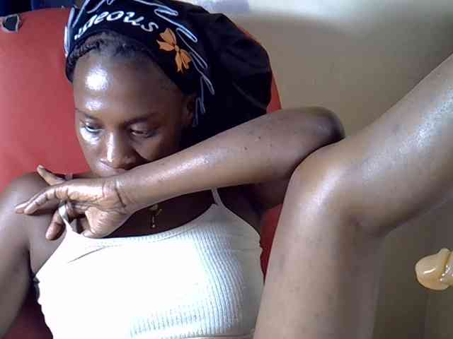 Nyangisexy1