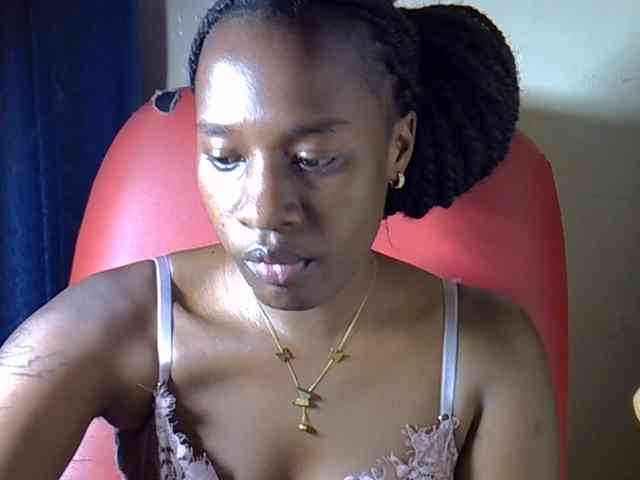 Nyangisexy1