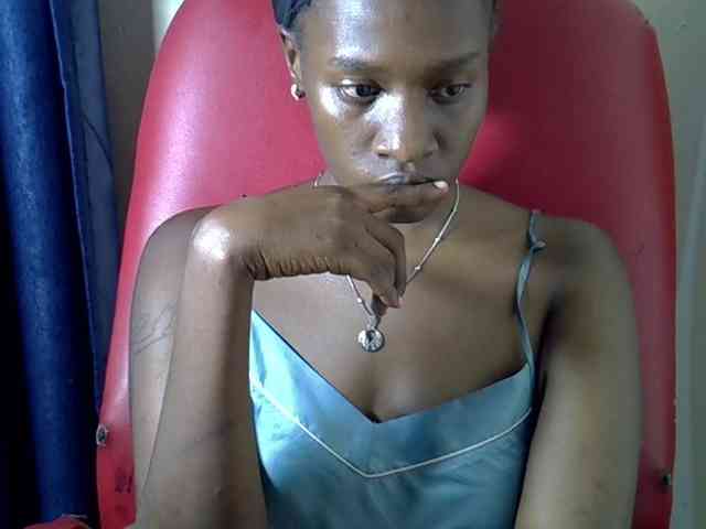 Nyangisexy1