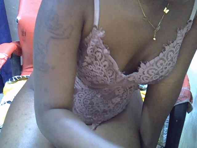 Nyangisexy1 webcam