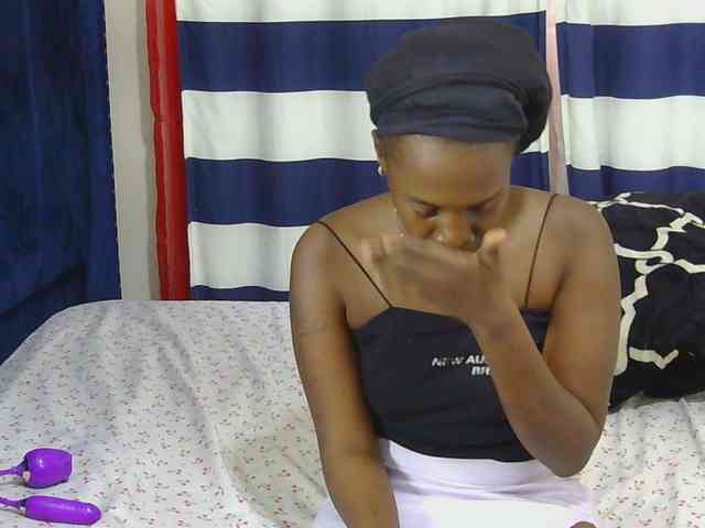 Nyangisexy1 webcam