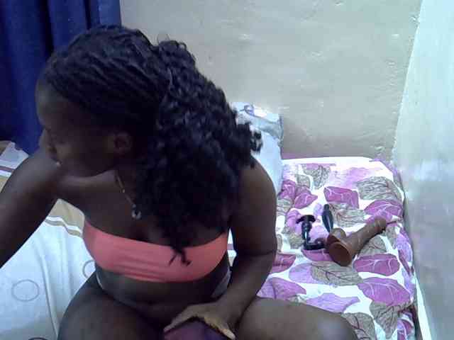 Nyangisexy1 webcam