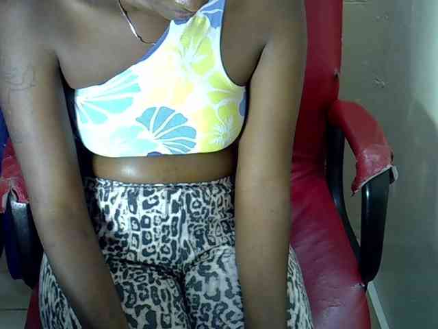 Nyangisexy1 Sex Cam Show