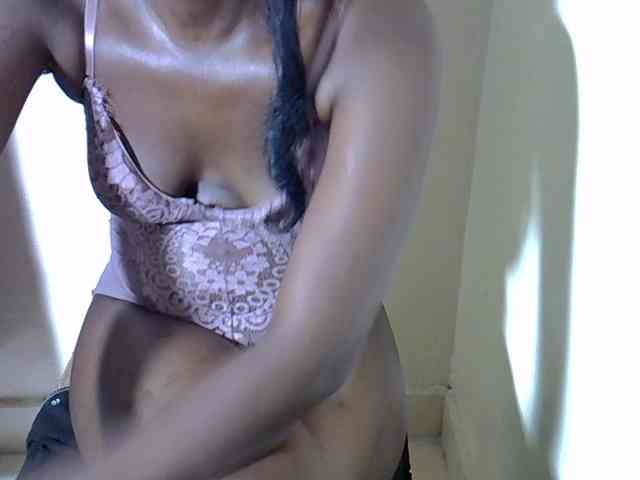 Nyangisexy1