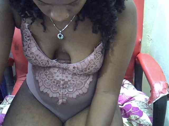 Nyangisexy1