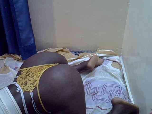 Nyangisexy1