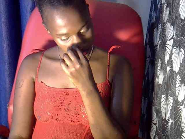 Nyangisexy1 webcam
