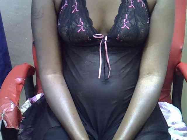 Nyangisexy1