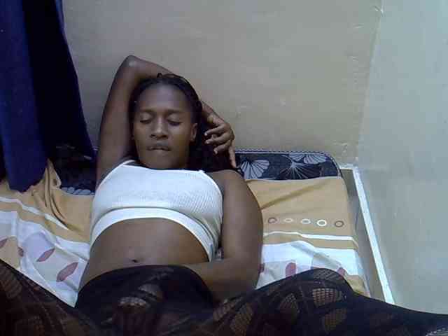 Nyangisexy1