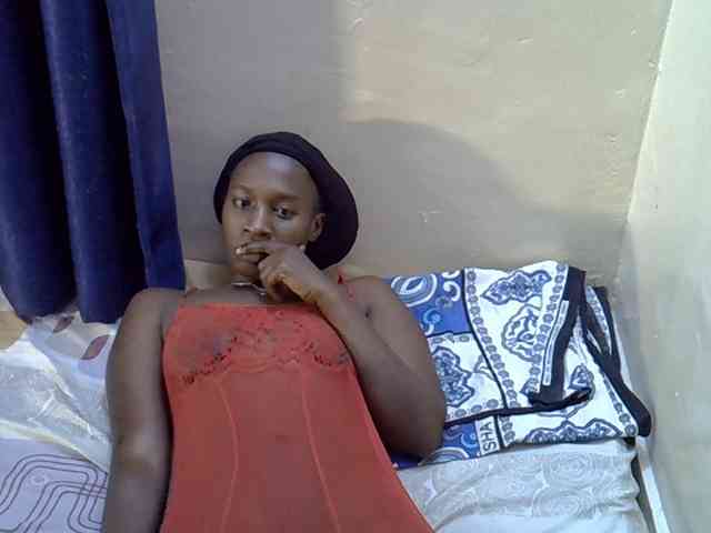 Nyangisexy1 webcam