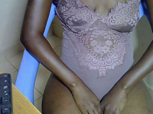 Nyangisexy1 webcam
