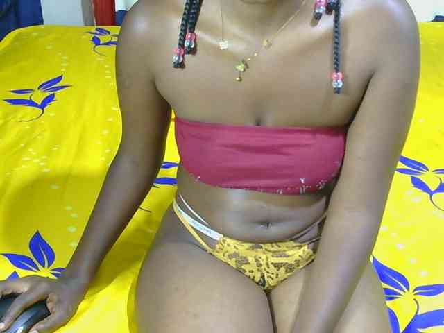 Nyangisexy1 webcam