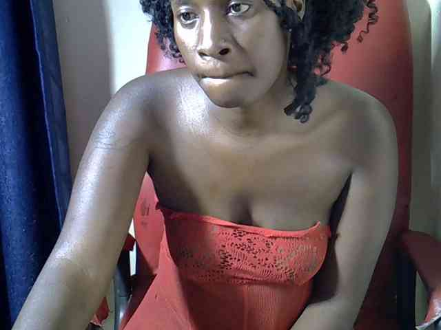 Nyangisexy1