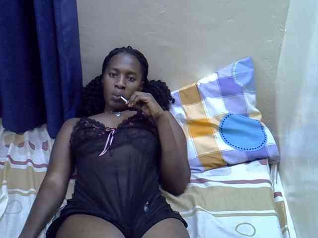 Nyangisexy1 webcam