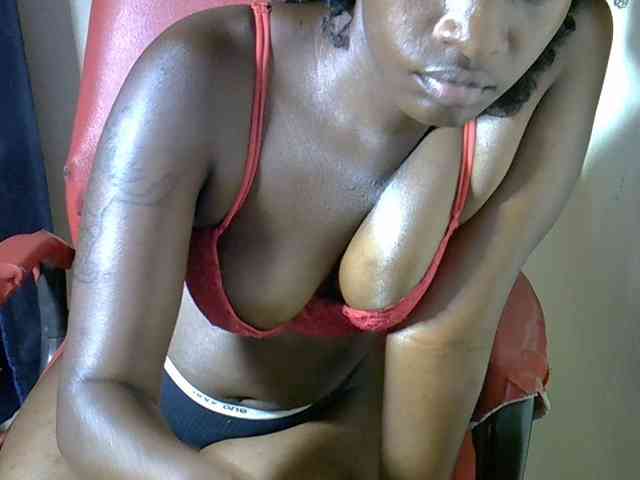 Nyangisexy1 webcam
