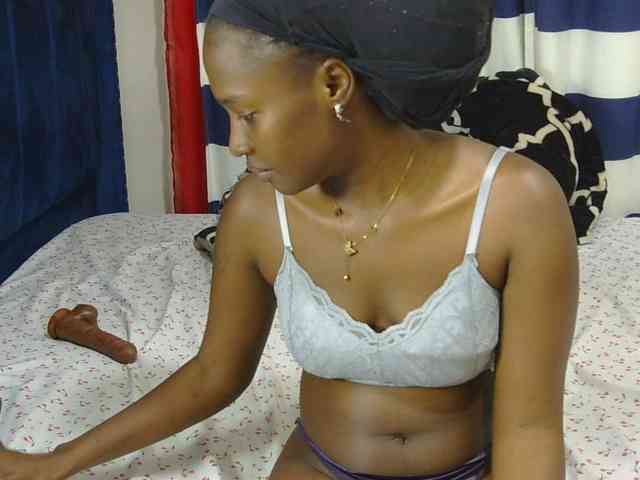 Nyangisexy1 webcam