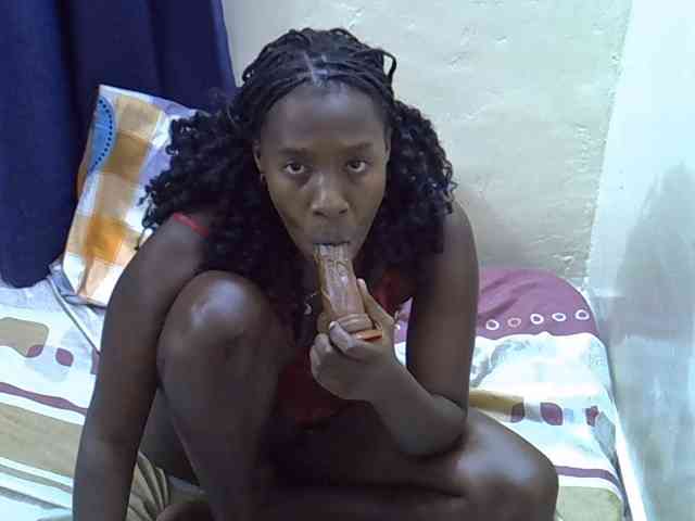 Nyangisexy1