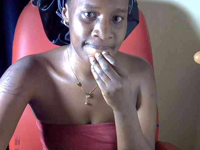 Nyangisexy1