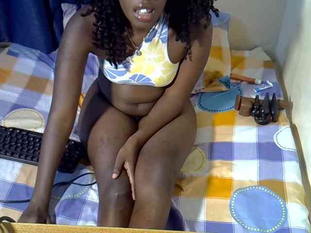 Nyangisexy1