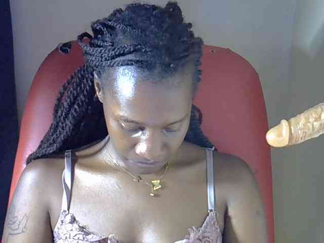 Nyangisexy1
